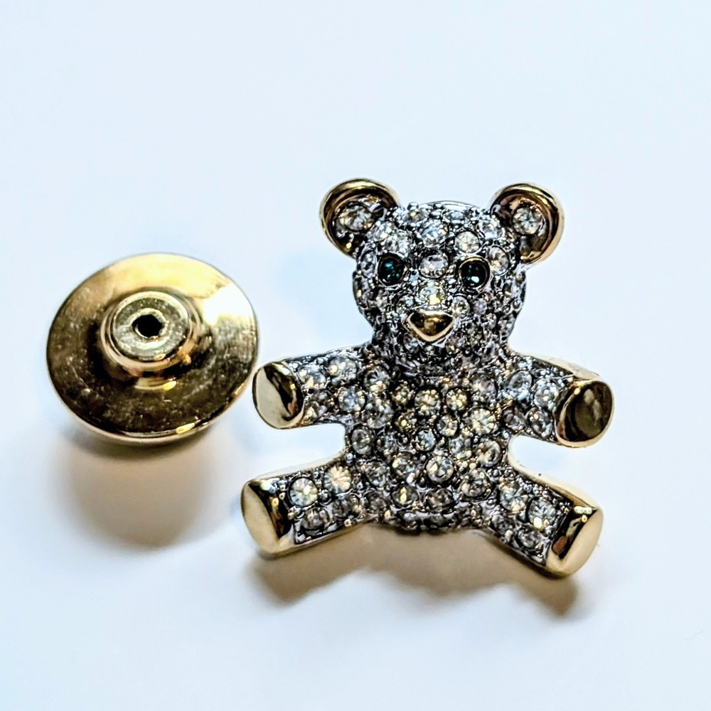 Swarovski Jeweler's Collection Austrian Crystal Teddy Bear Pin